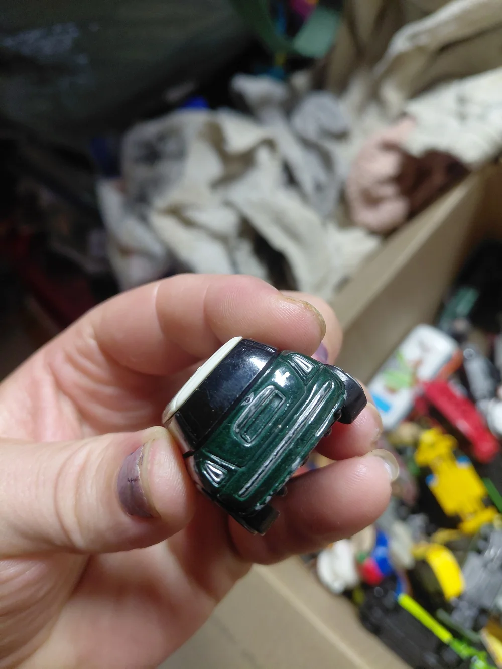 1:64 scale diecast MINI Cooper S.